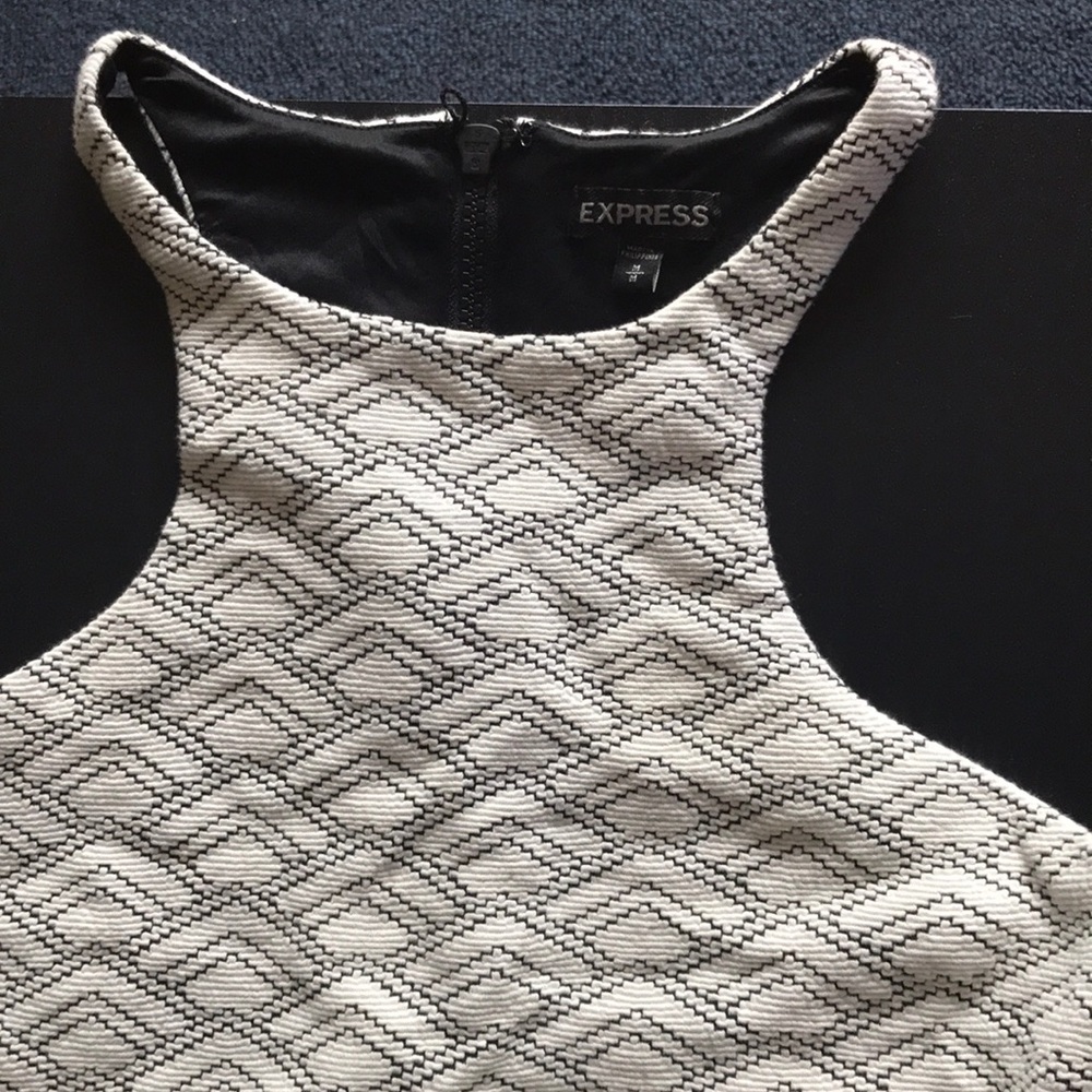 Express Crop top - Picture 2 of 8
